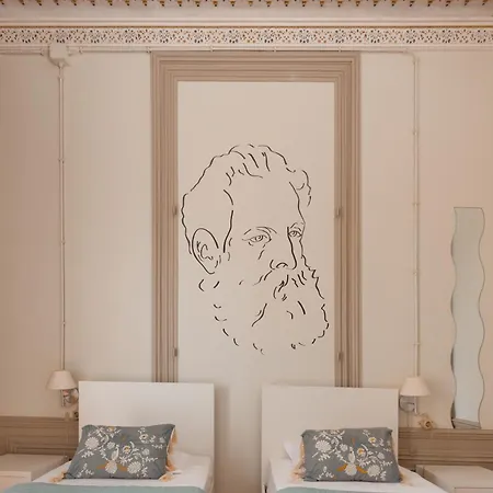 Serenata & Albergue