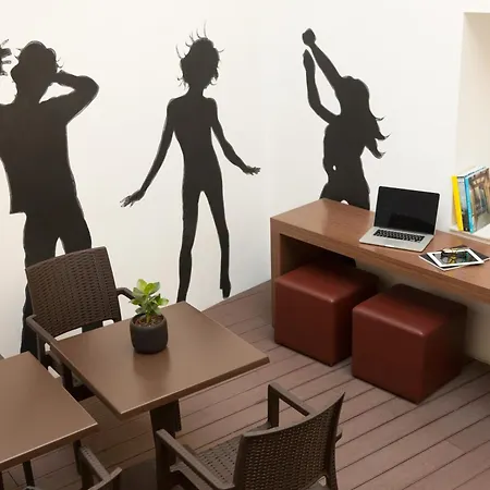 Hostel Serenata & Coimbra